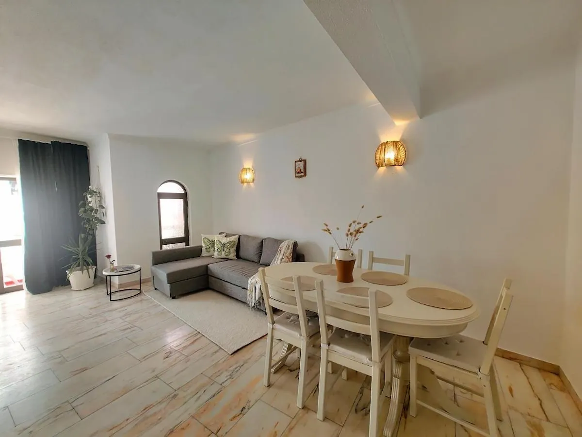 דירות אלבופיירה Casita 9